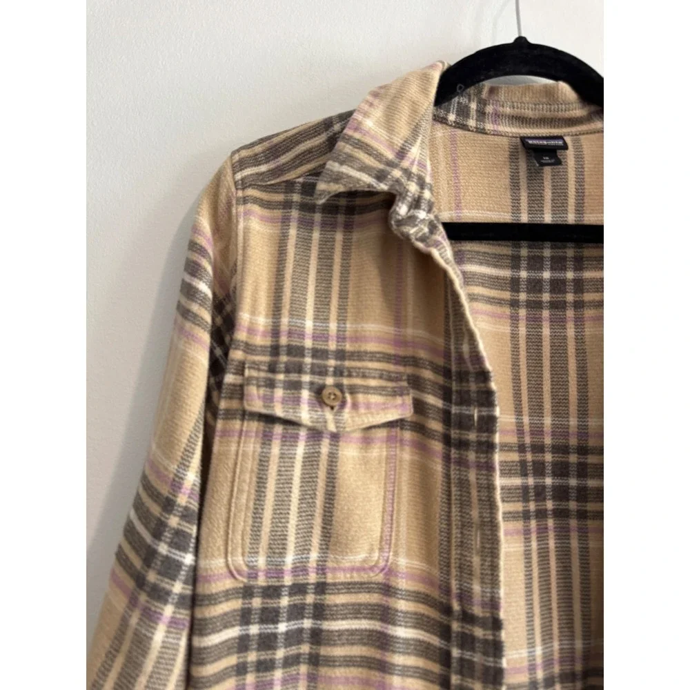 Patagonia Organic Cotton Plaid Flannel Shirt Womens 10 Tan Brown Button Down - Picture 2 of 5
